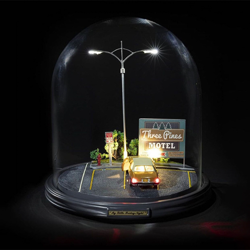 LAMPE GLOBE MY LITTLE FRIDAY NIGHT PAR SELETTI