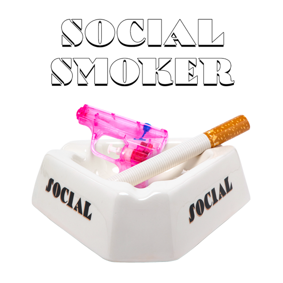 SOCIAL SMOKER PAR LA MARQUE SELETTI