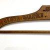 CINTRE BOIS VINTAGE OPERA GARNIER PARIS APPRENTIS EBENISTE 3989