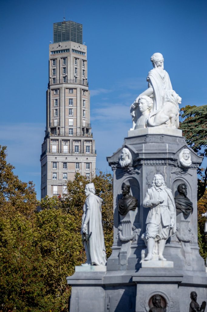 amiens 10 23 078HD