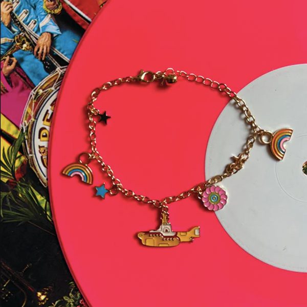 BRACELET A BRELOQUES YELLOW SUBMARINE DE THE BEATLES BIJOUX 41 10