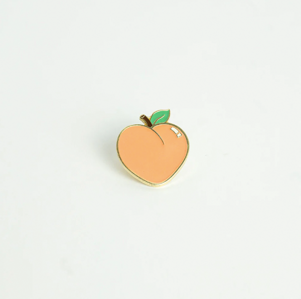 PIN'S PÊCHE FESSES "COLLECTION LES EVERYBODIES" - (DÉ)BOUTONNÉ.E.S