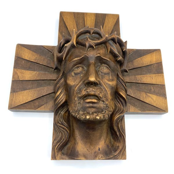 TETE DU CHRIST SUR CROIX EN BOIS BROCANTE 0990